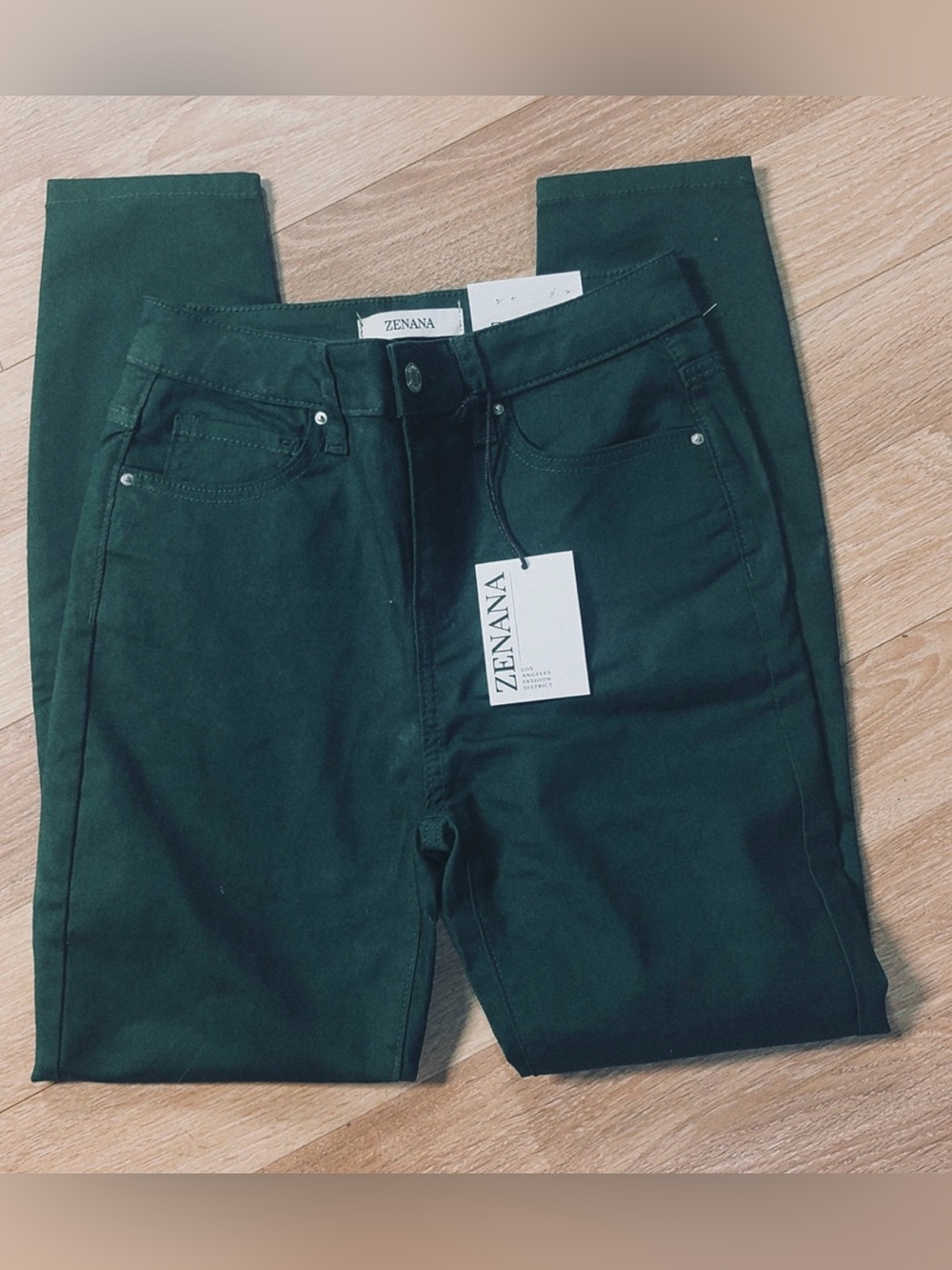Zenana Outfitters Women’s Dark Green Skinny Jeans